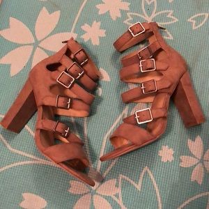 NWOT JustFab Strappy Block Heels 8 1/2